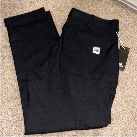 ❤️‍🔥FIRM PRICE❤️‍🔥 Adidas men’s ADICROSS GOLF PANTS 32*30